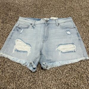 Jean shorts NWT